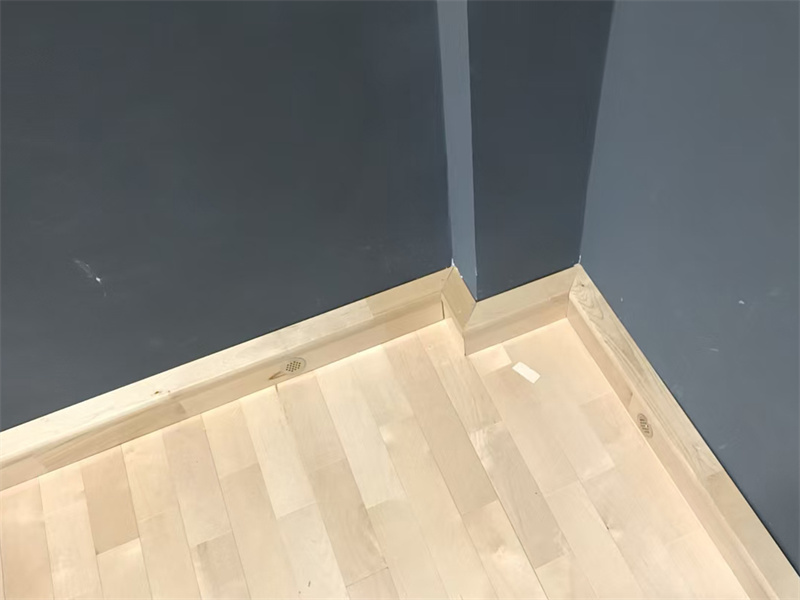 【东奥体育】锦州名悦科技有限公司篮球馆