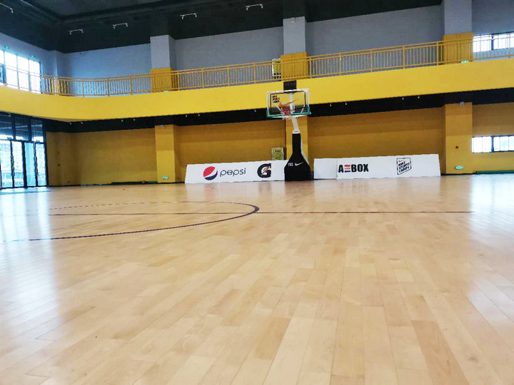 赣州 运动场木地板,东奥地板,厂家直销
