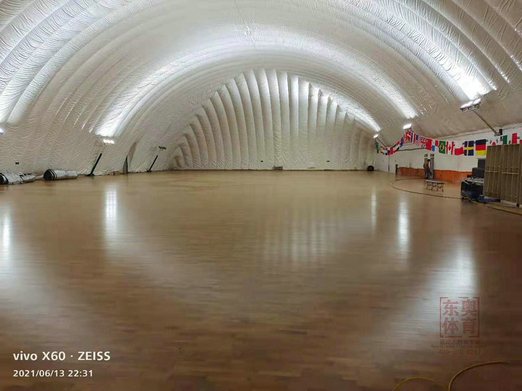 体育馆运动木地板枫桦木价格