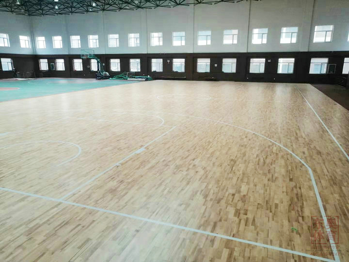 篮球馆运动实木地板价格最新